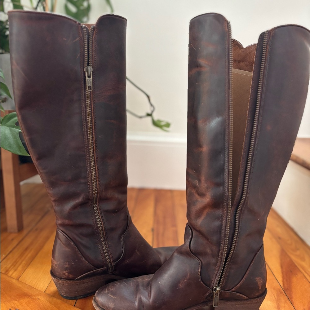 FRYE AND CO. Dark Brown Carson Piping Tall leather boots - wide calf - Picture 6 of 6
